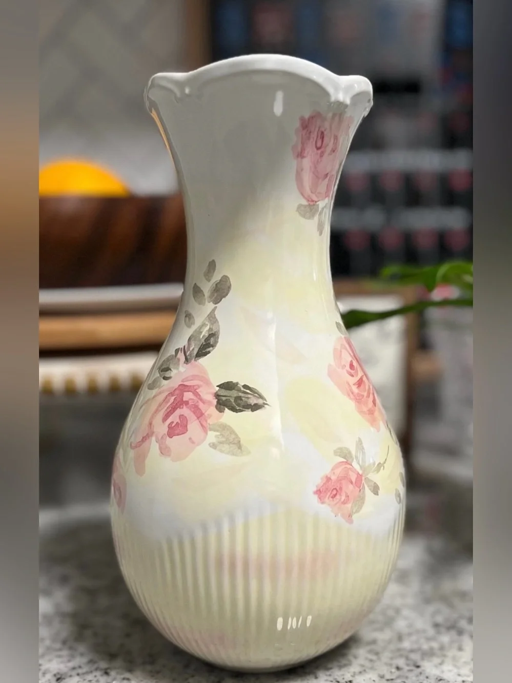 Pfaltzgraff Victoria Park Floral Ceramic Vase Pink Roses Scalloped Rim